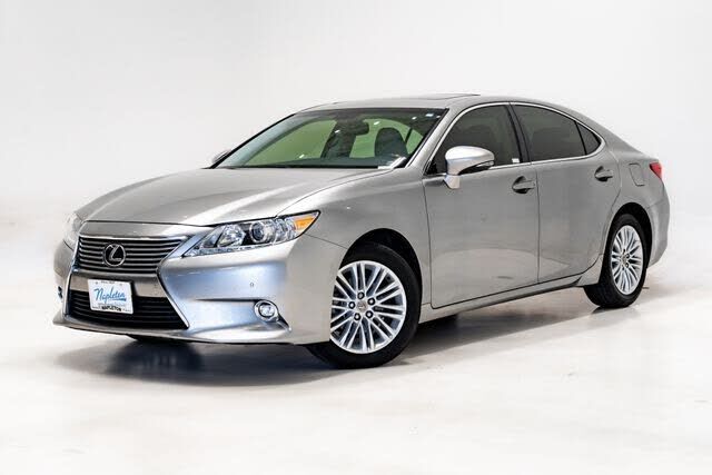 2015 LEXUS ES