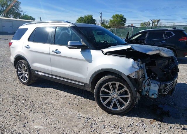 2017 FORD Explorer