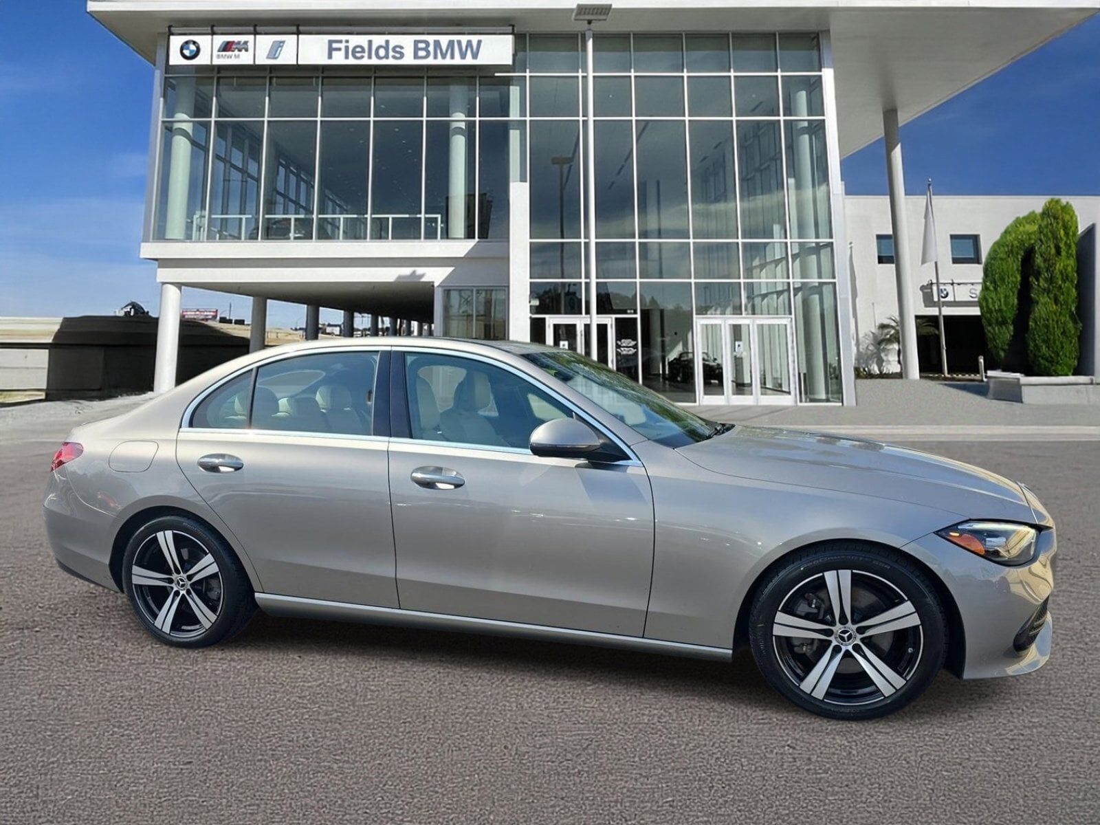 2022 MERCEDES-BENZ C-Class