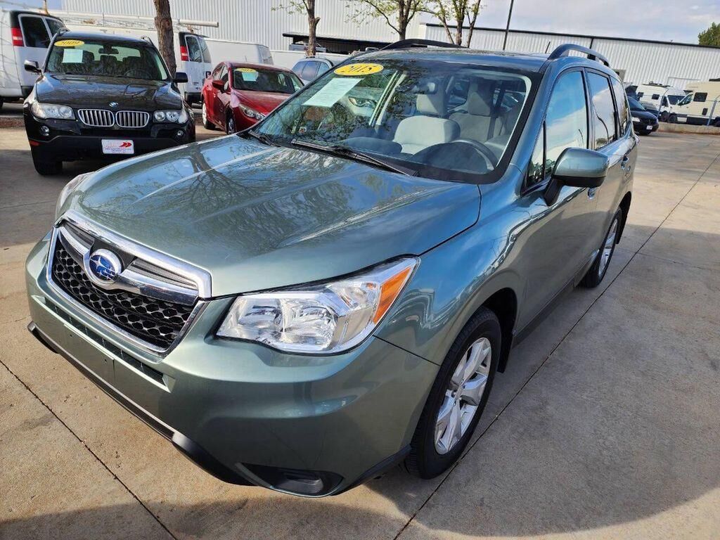 2015 SUBARU Forester