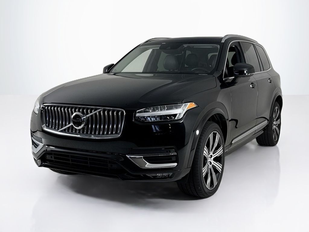 2021 VOLVO XC90