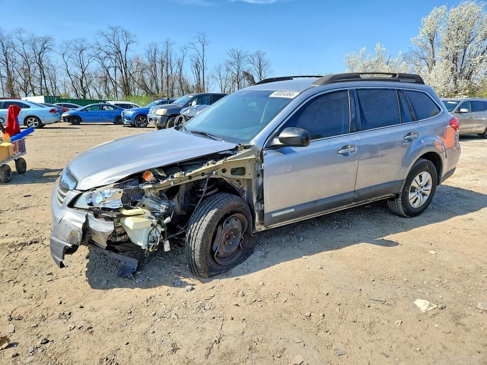 2010 SUBARU Outback