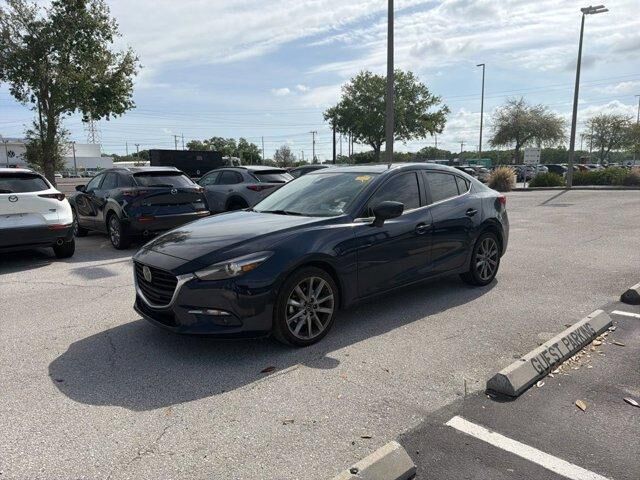 2018 MAZDA Mazda3