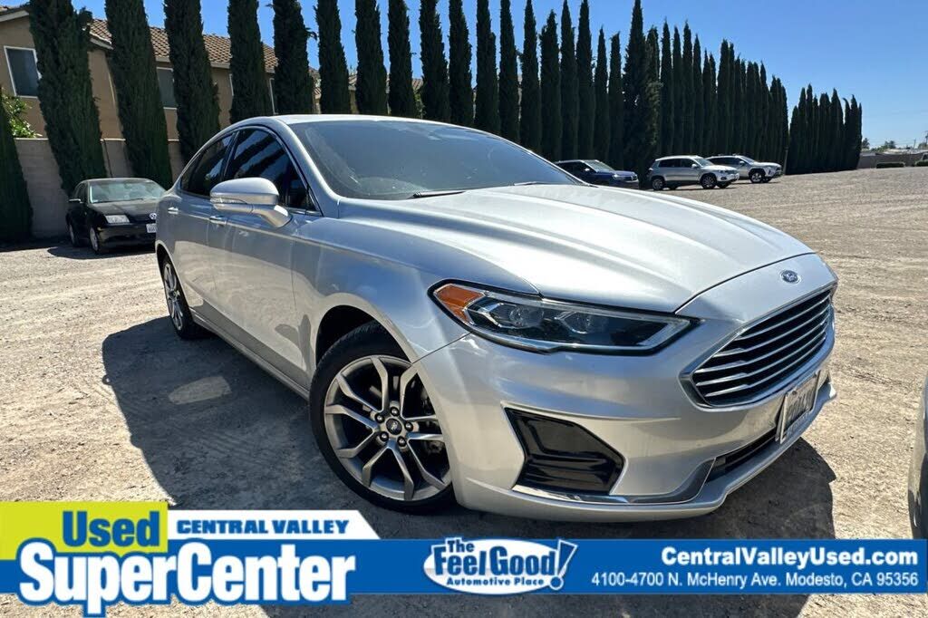 2019 FORD Fusion