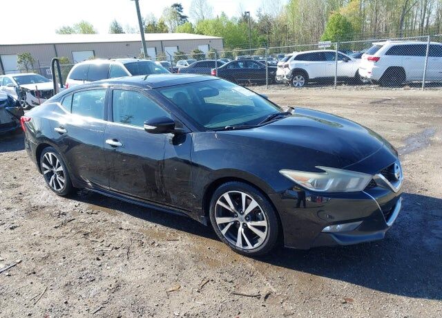 2016 NISSAN Maxima
