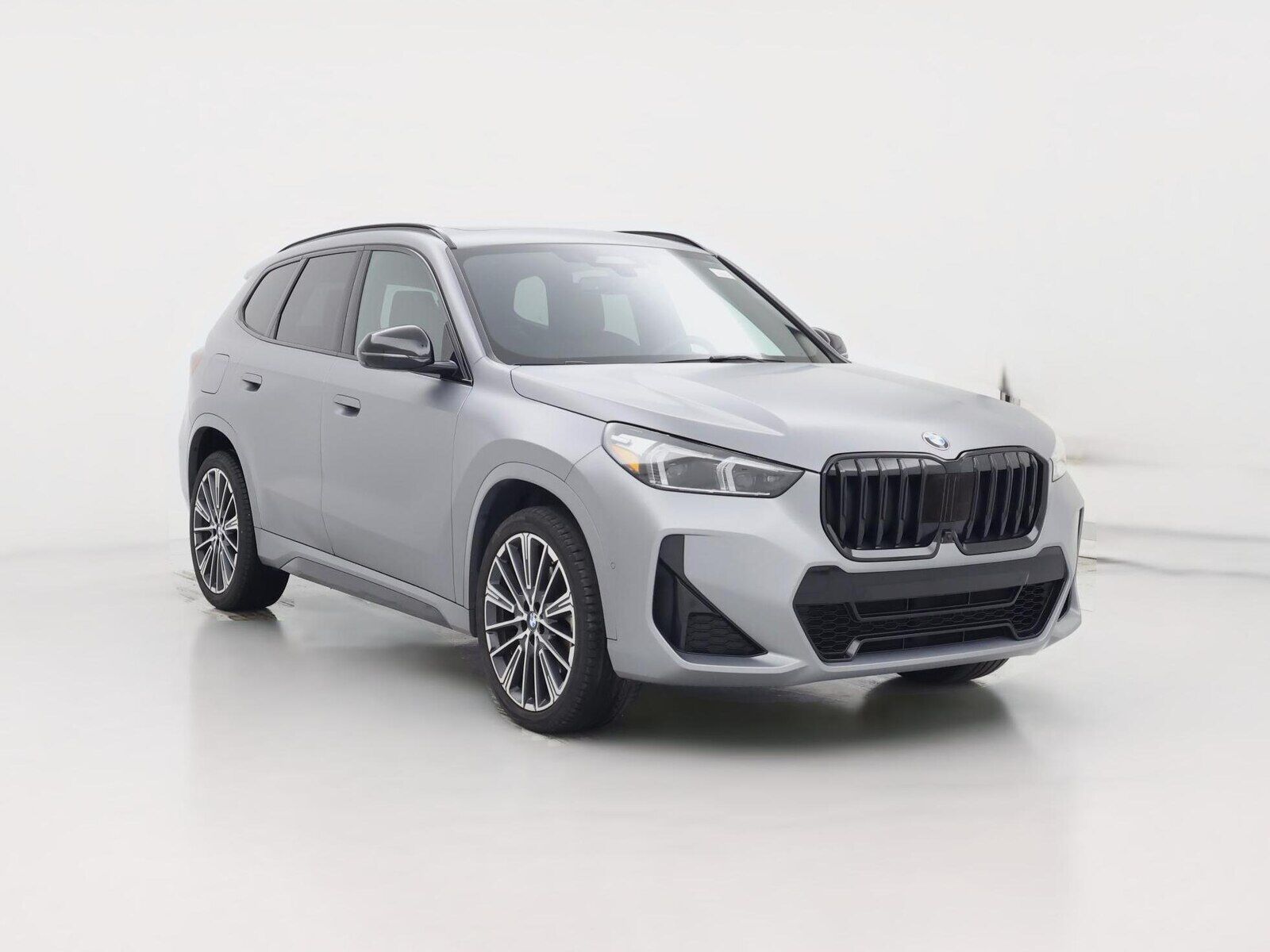 2023 BMW X1