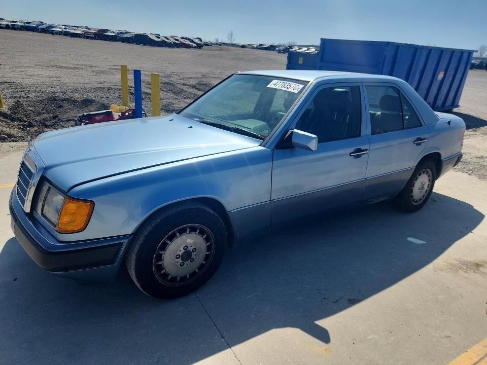 1993 MERCEDES-BENZ 300
