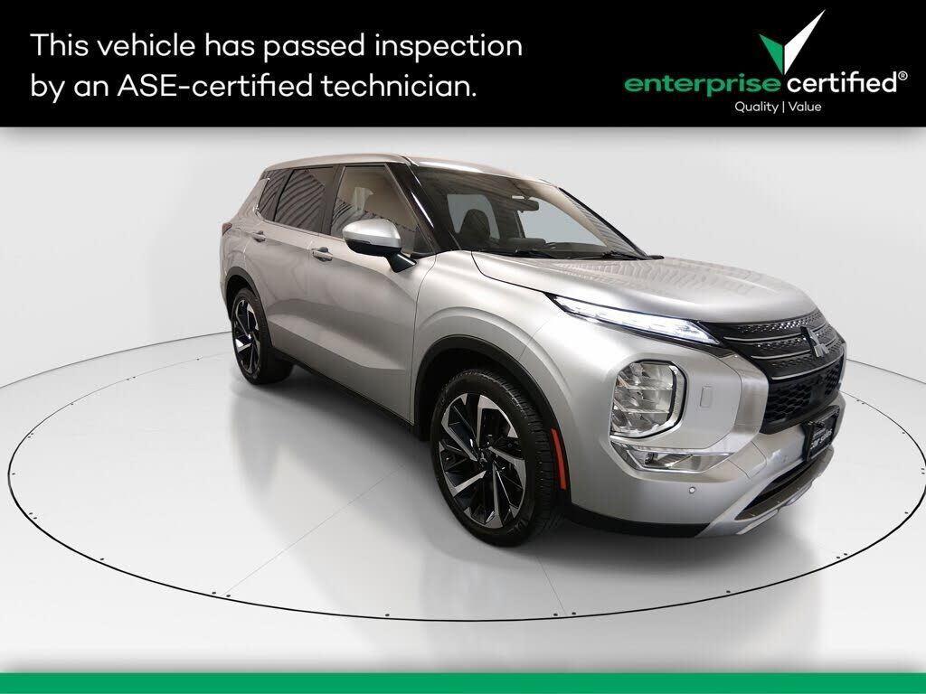 2024 MITSUBISHI Outlander