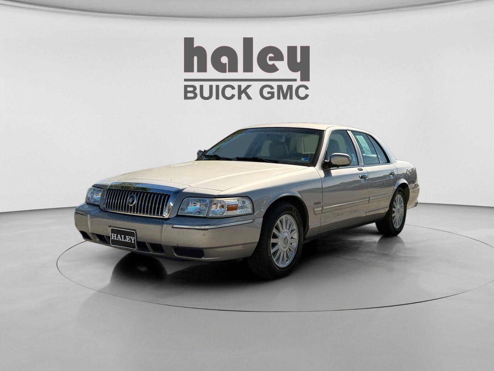 2010 MERCURY Grand Marquis