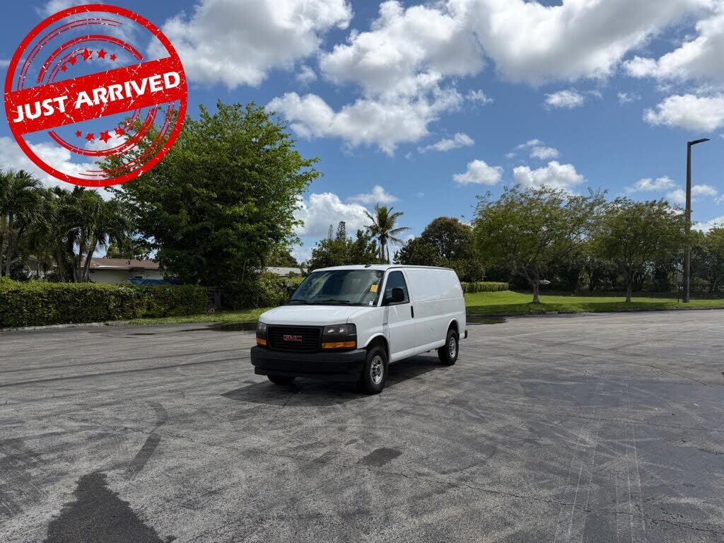 2021 GMC Savana
