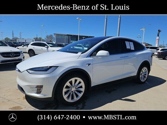 2021 TESLA Model X
