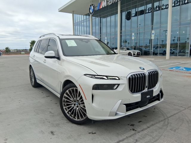 2024 BMW X7