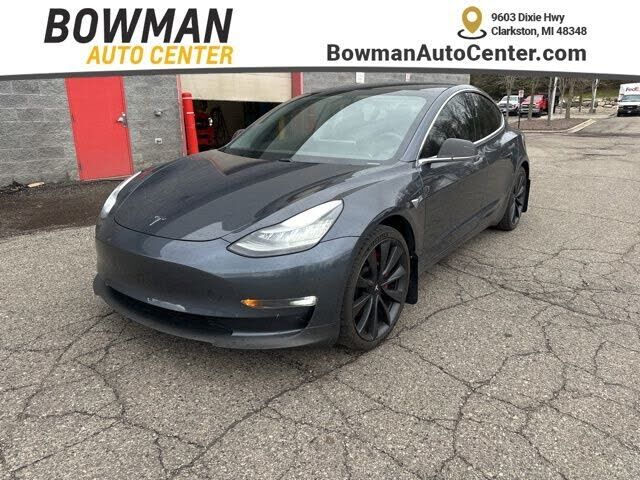 2020 TESLA Model 3