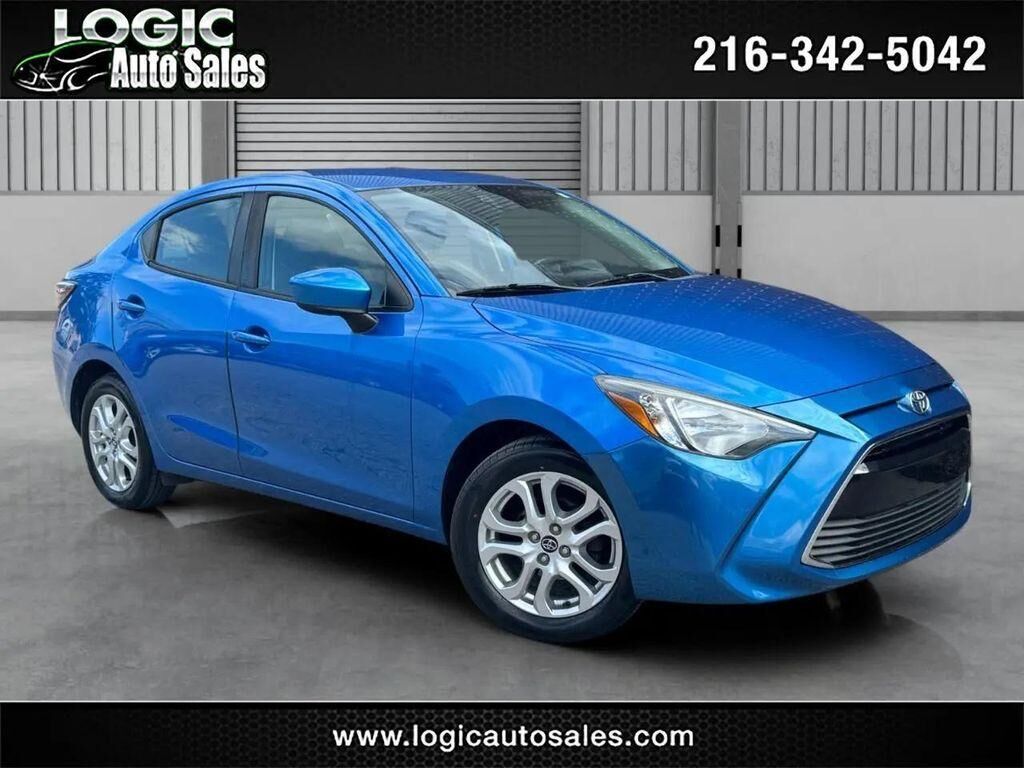 2017 TOYOTA Yaris
