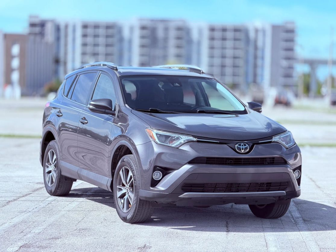2018 TOYOTA RAV4