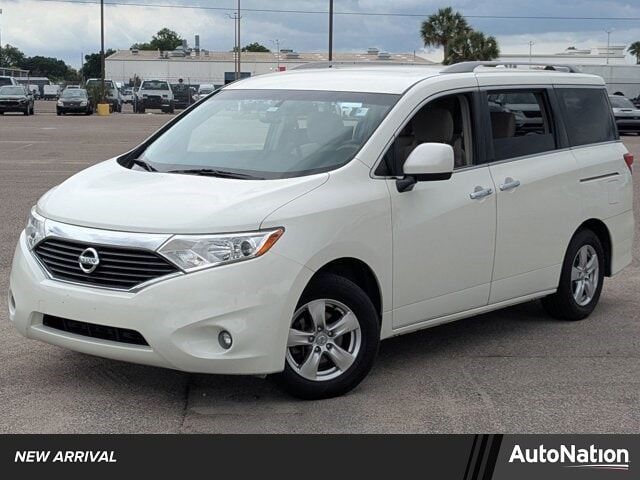 2017 NISSAN Quest