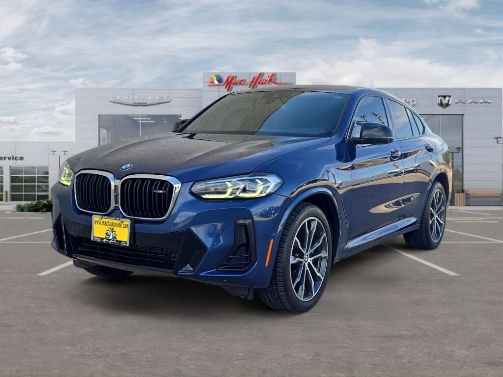 2022 BMW X4