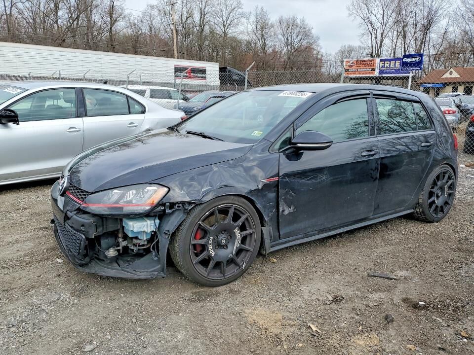 2016 VOLKSWAGEN Golf GTI