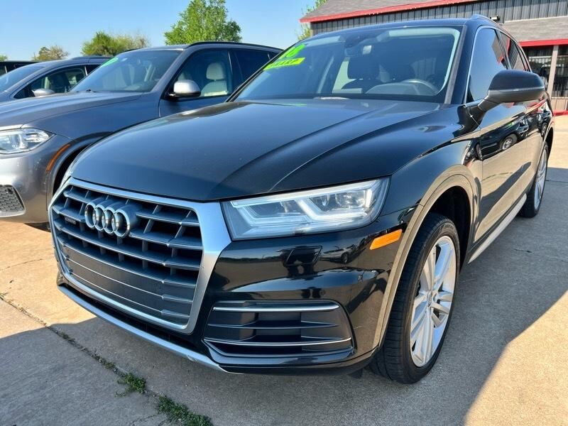 2018 AUDI Q5