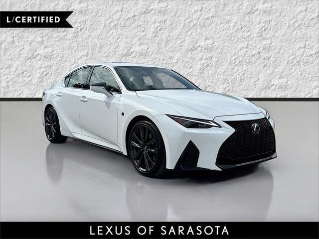 2025 LEXUS IS