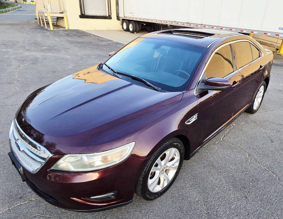 2011 FORD Taurus