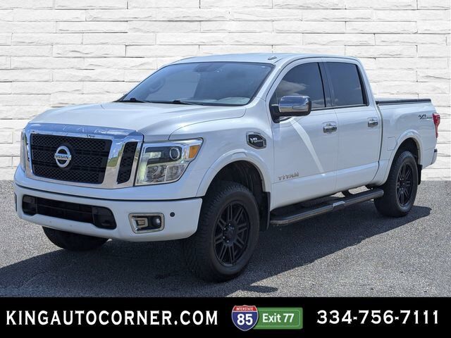 2017 NISSAN Titan