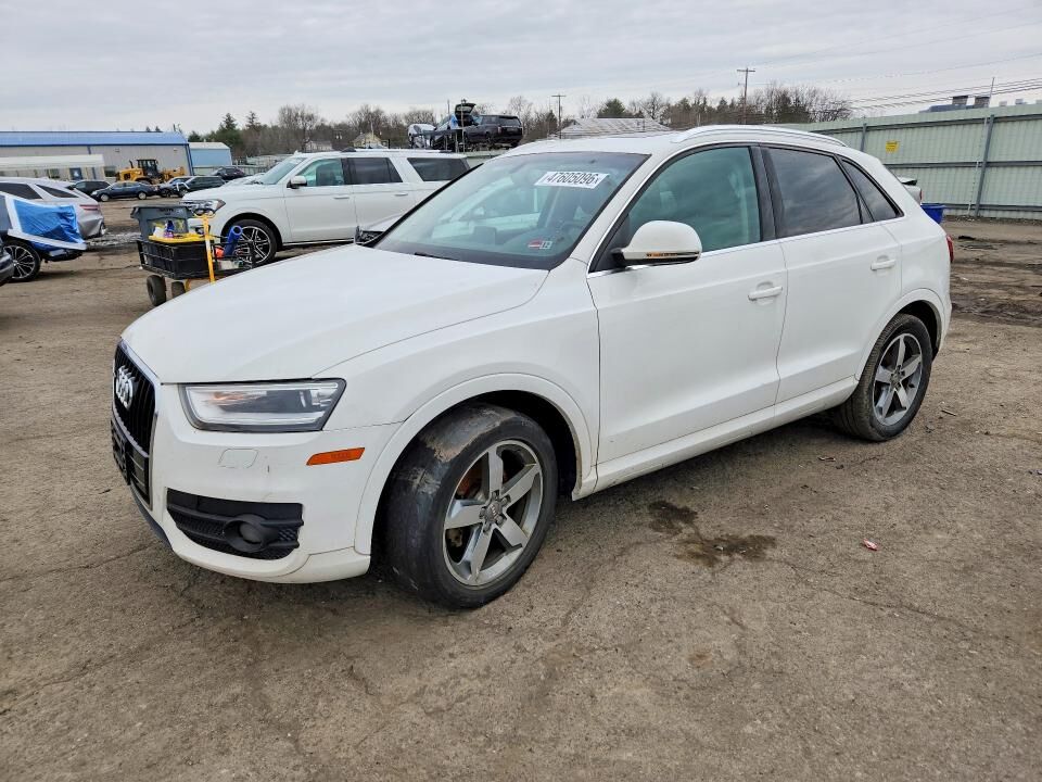 2015 AUDI Q3