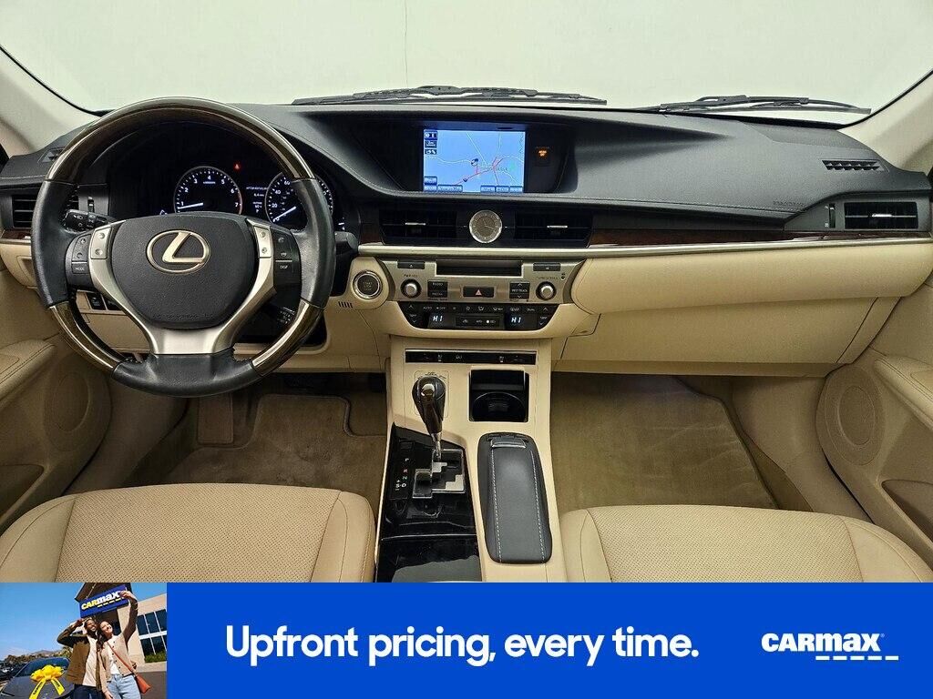 2014 LEXUS ES