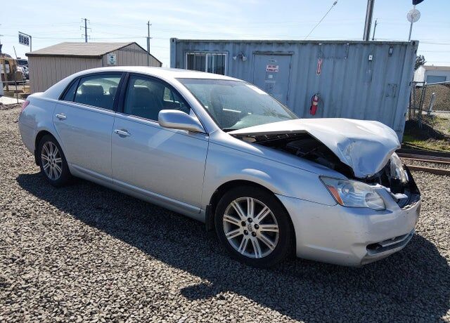 2006 TOYOTA Avalon