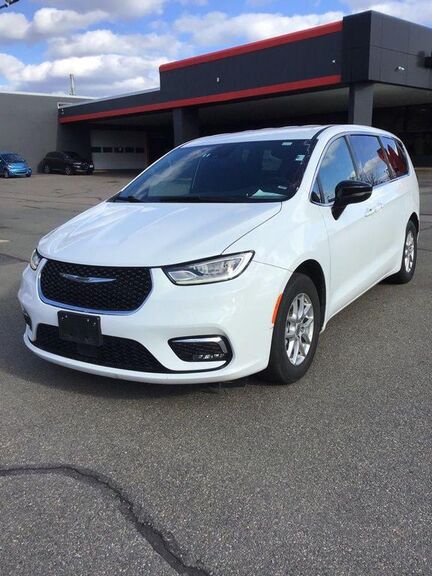 2025 CHRYSLER Pacifica