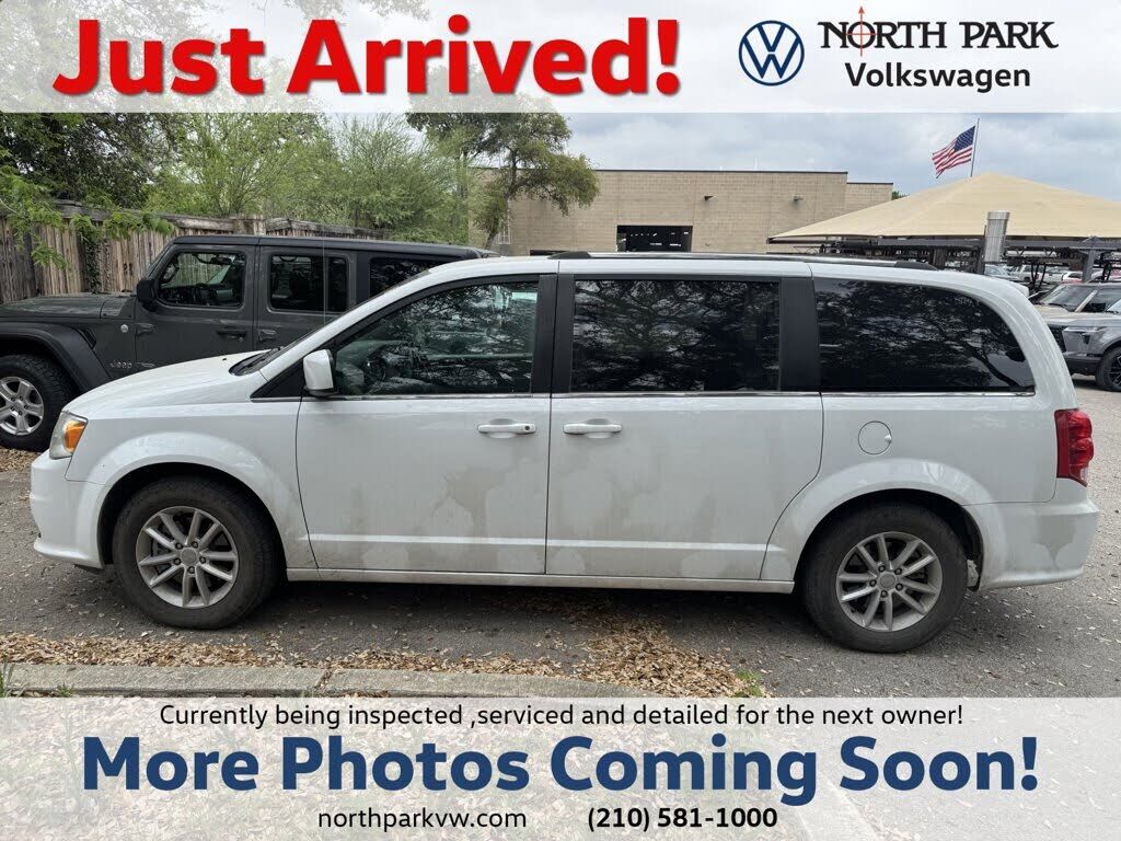 2020 DODGE Grand Caravan