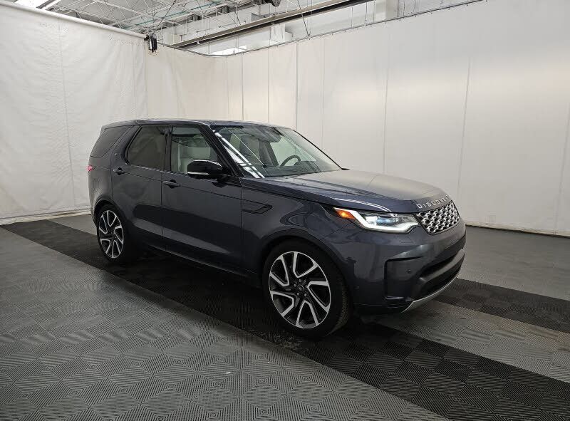 2024 LAND ROVER Discovery