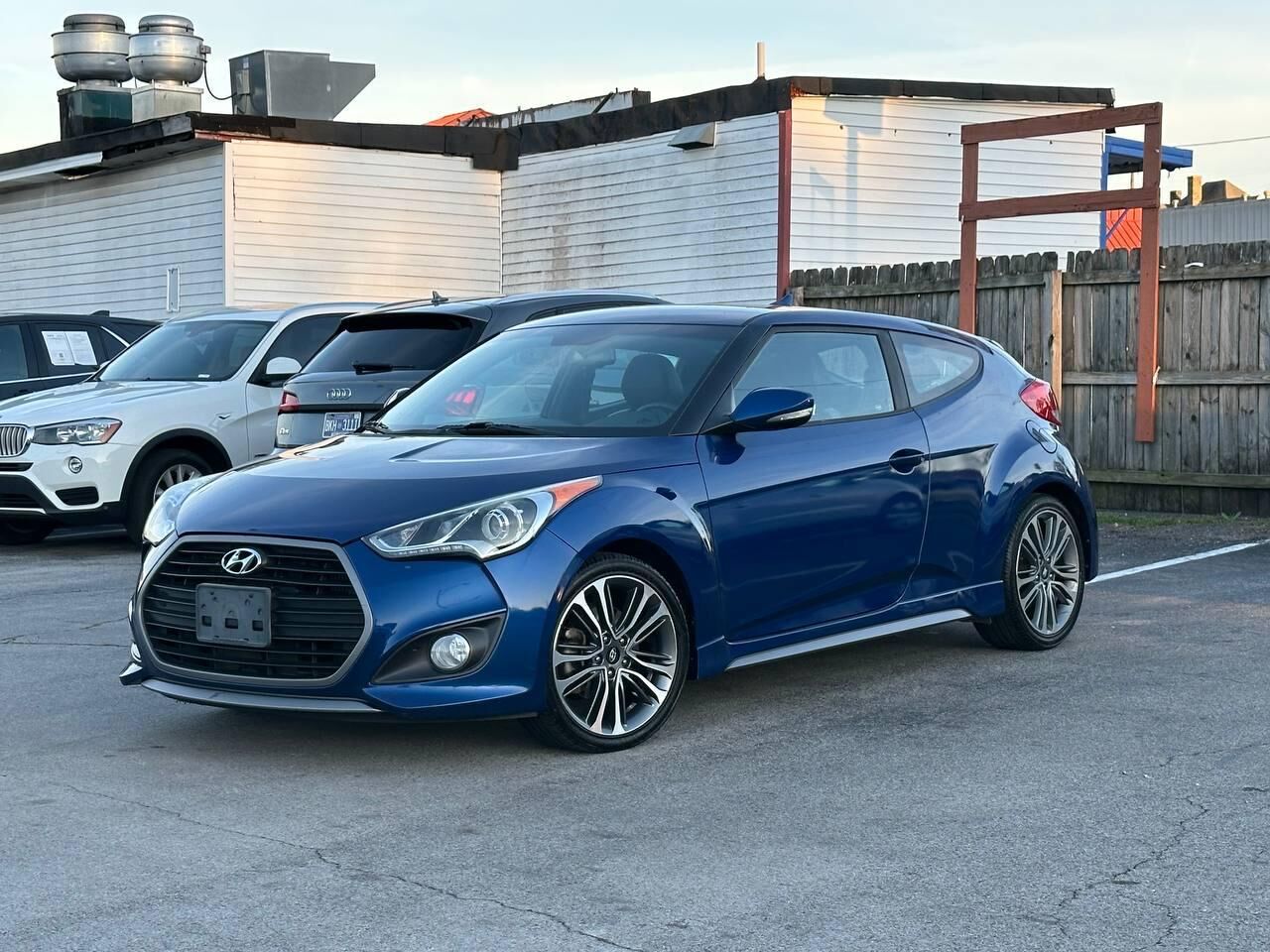 2016 HYUNDAI Veloster