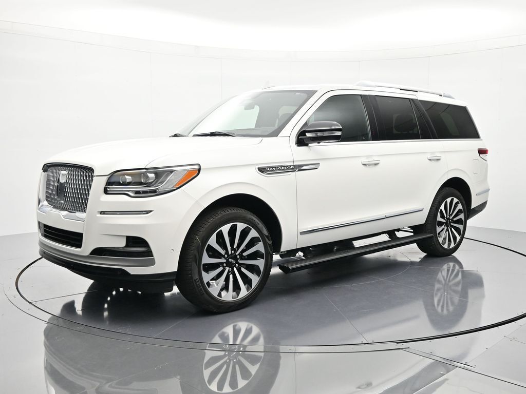 2024 LINCOLN Navigator