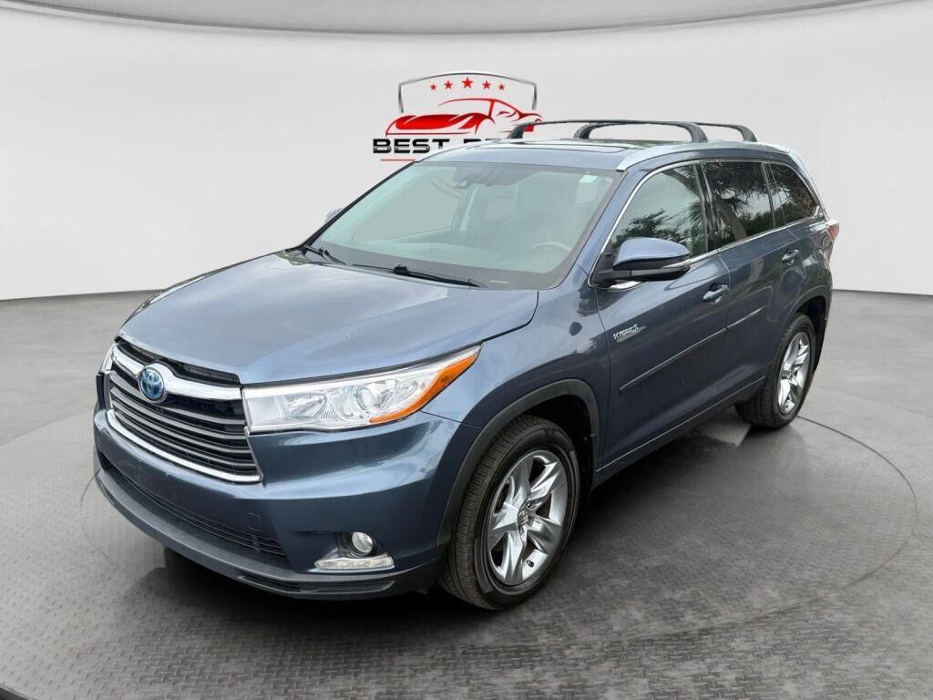 2015 TOYOTA Highlander