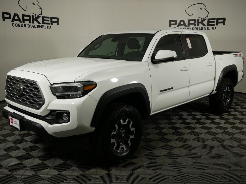 2023 TOYOTA Tacoma
