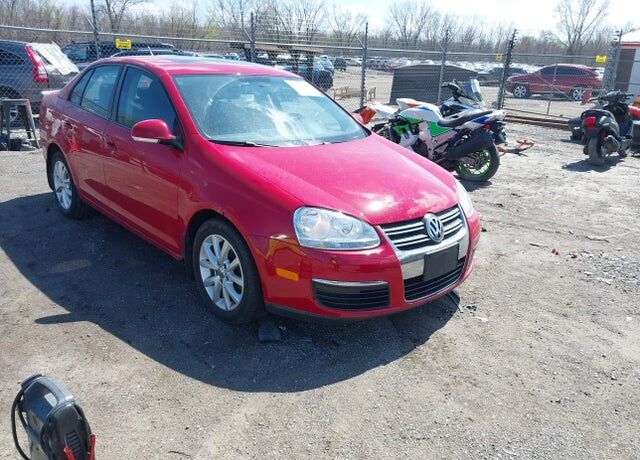 2010 VOLKSWAGEN Jetta
