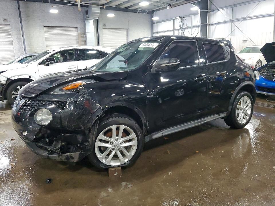 2016 NISSAN Juke