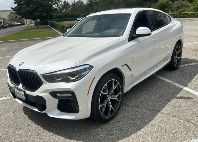 2021 BMW X6