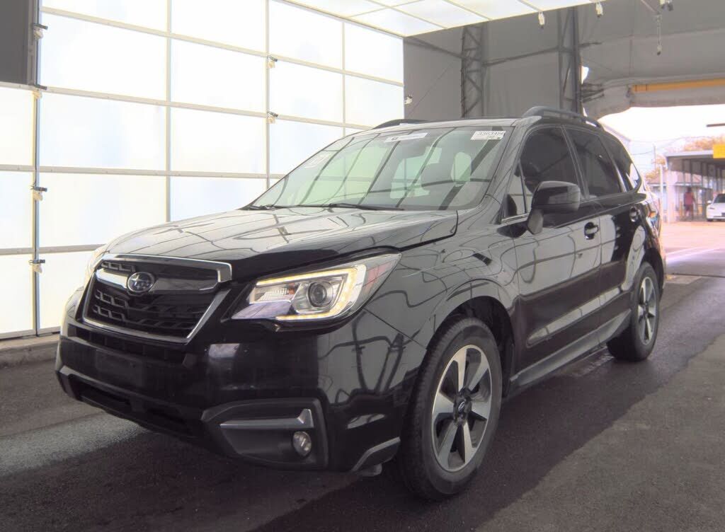 2018 SUBARU Forester