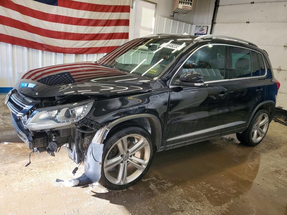 2014 VOLKSWAGEN Tiguan