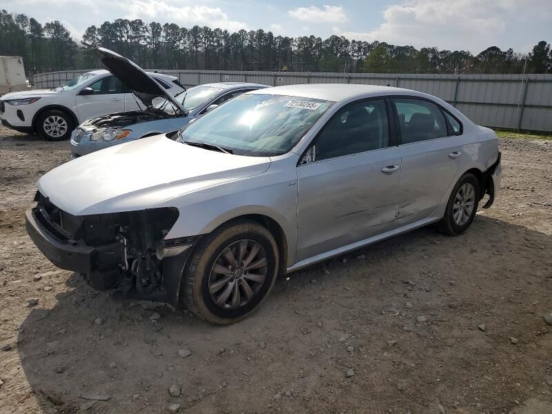 2015 VOLKSWAGEN Passat
