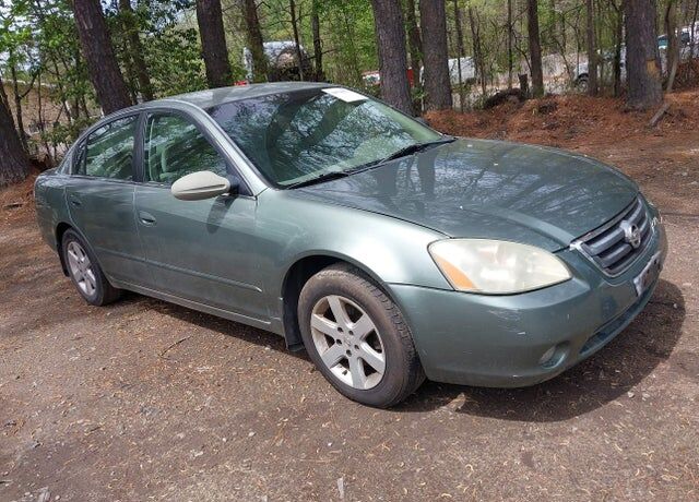 2004 NISSAN Altima