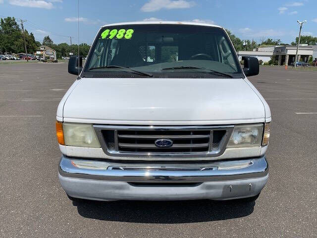 2003 FORD E-250