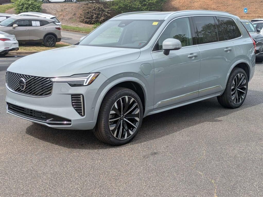 2026 VOLVO XC90