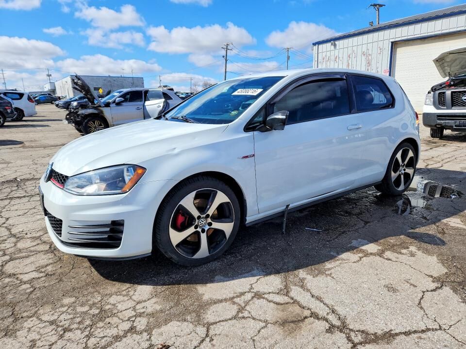2016 VOLKSWAGEN Golf GTI
