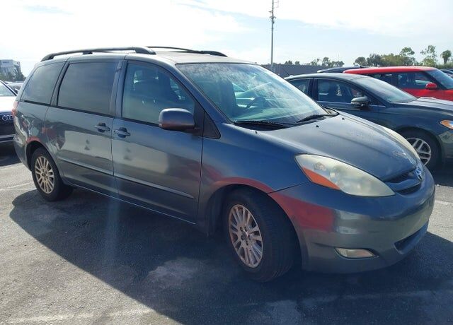 2008 TOYOTA Sienna