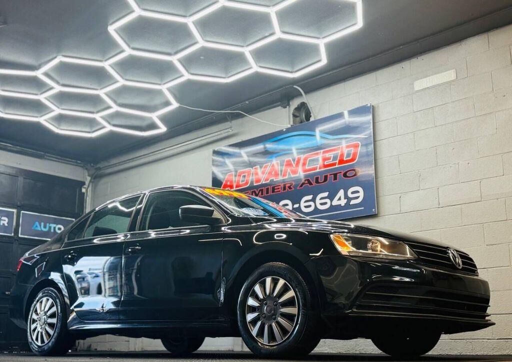 2012 VOLKSWAGEN Jetta