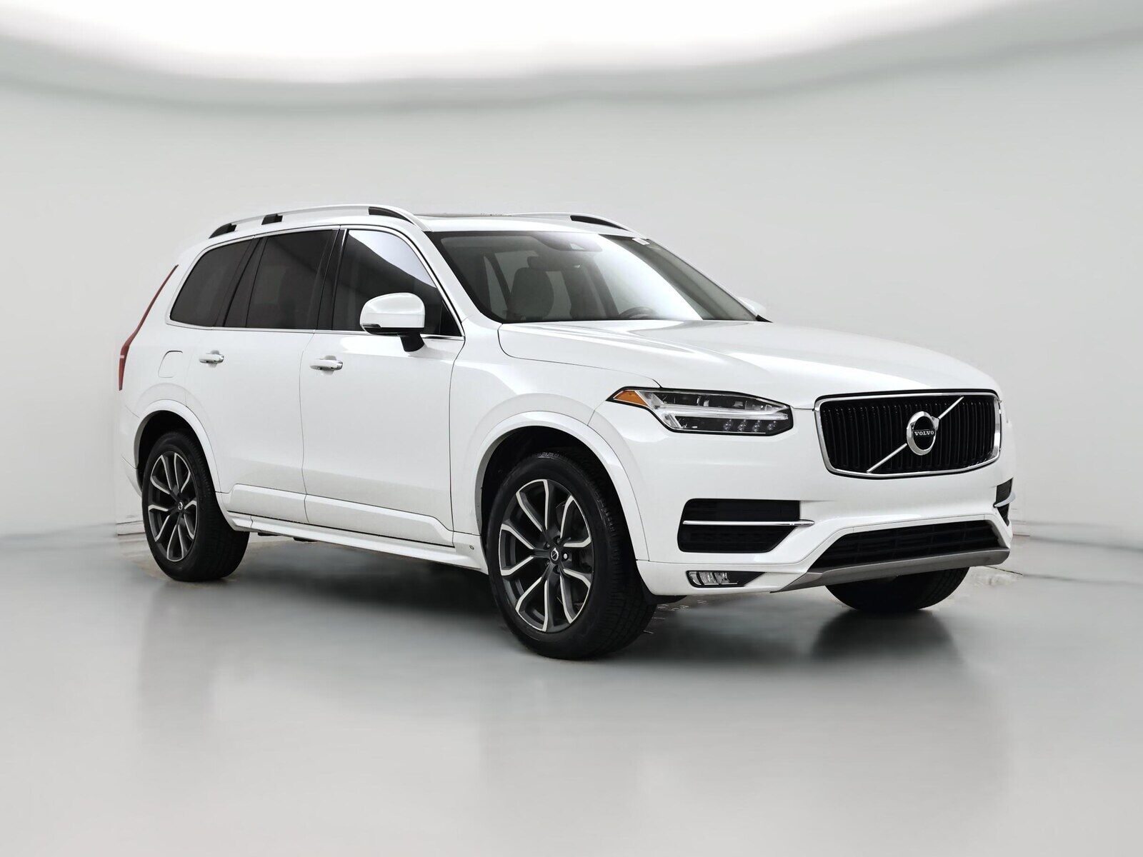 2019 VOLVO XC90