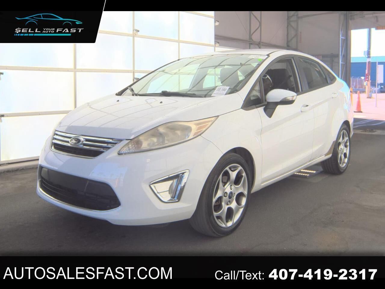 2011 FORD Fiesta